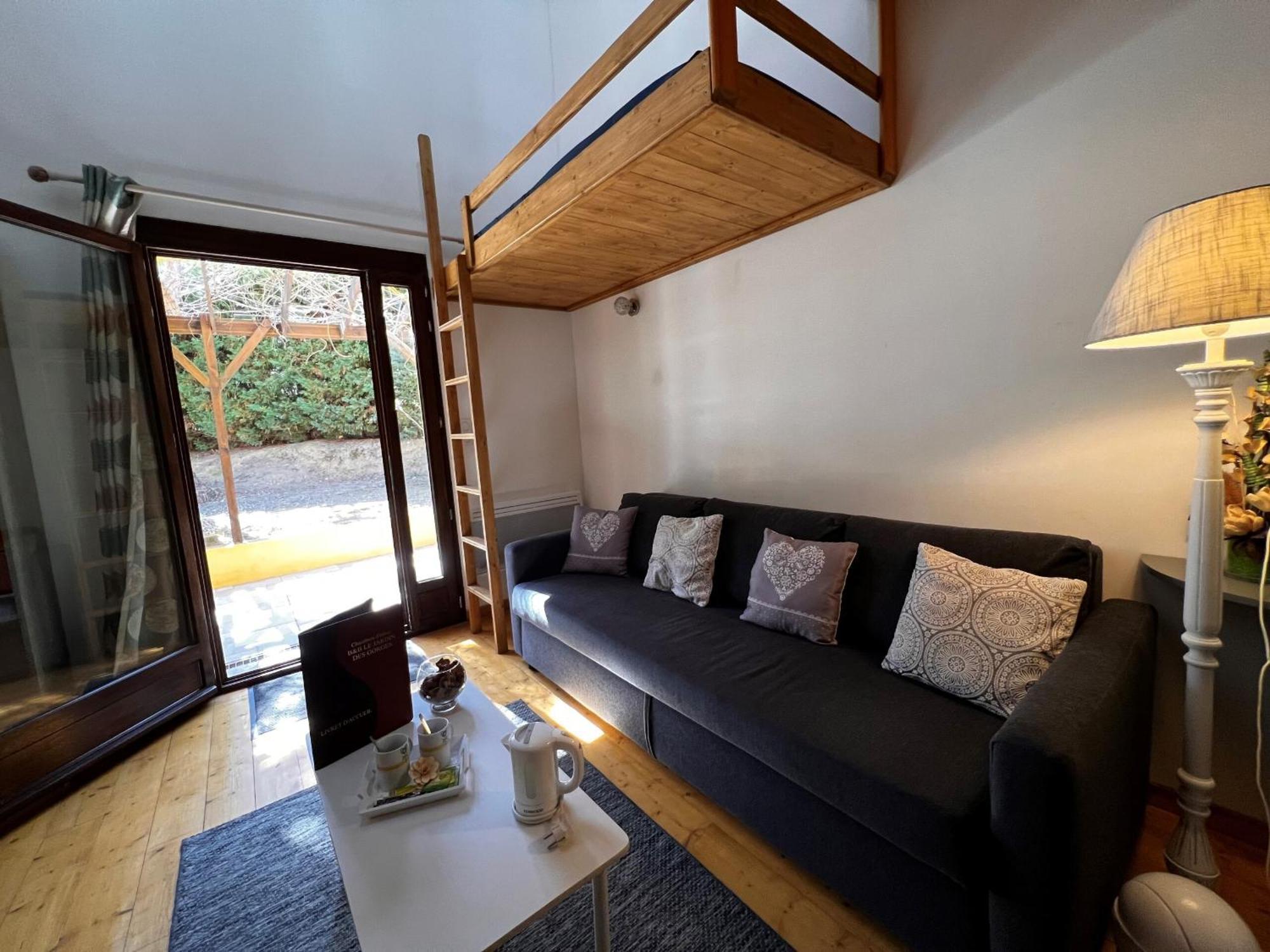 Bed and Breakfast Le Jardin Des Gorges Belvianes-et-Cavirac Номер фото